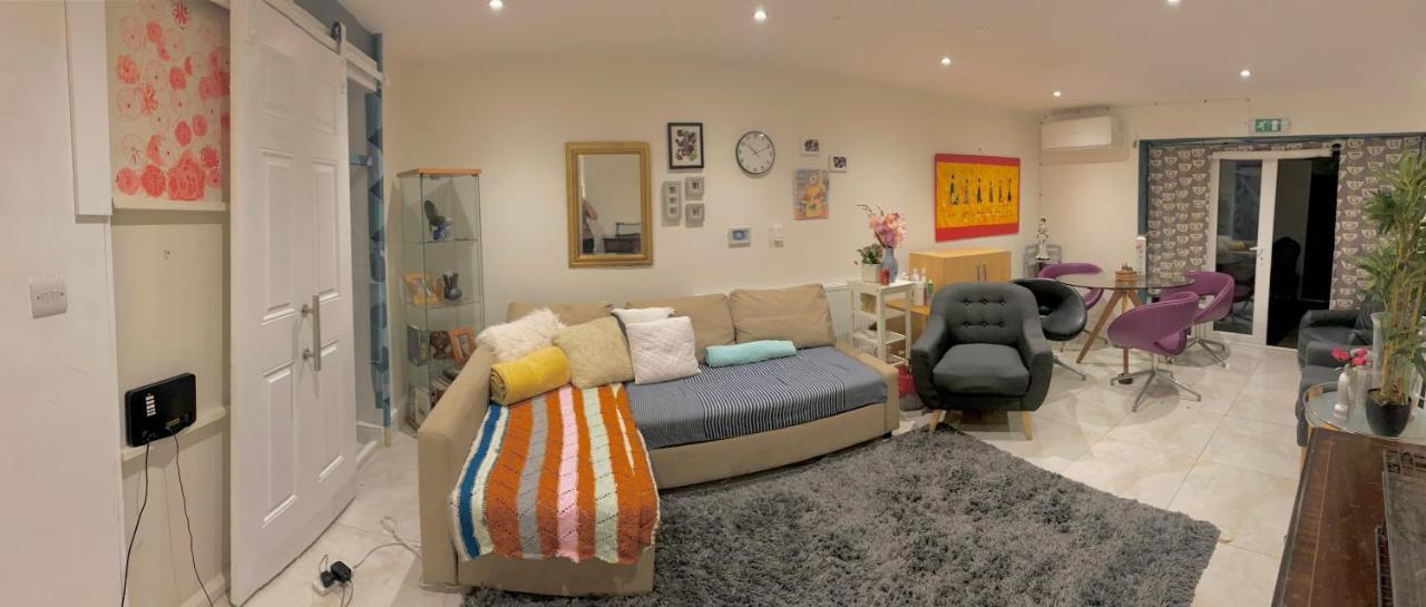 Hendon Homestay Extérieur photo